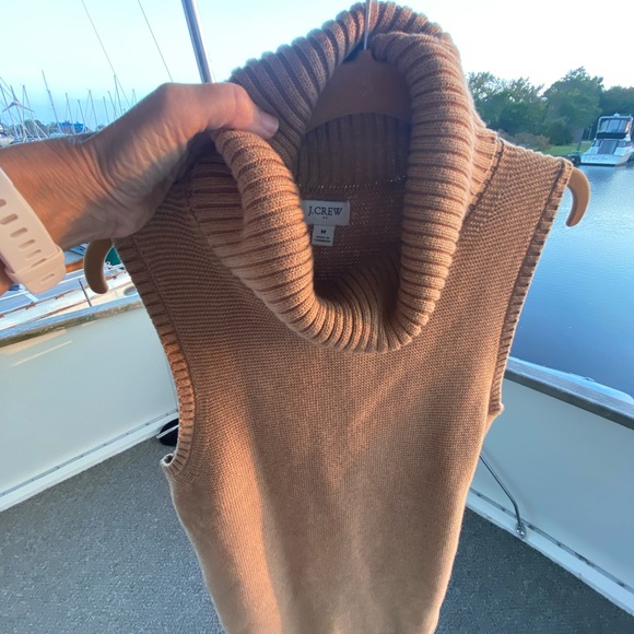 J. Crew Tan colored  Sleeveless Turtleneck Tunic Length sweater, Size Medium - Picture 4 of 4
